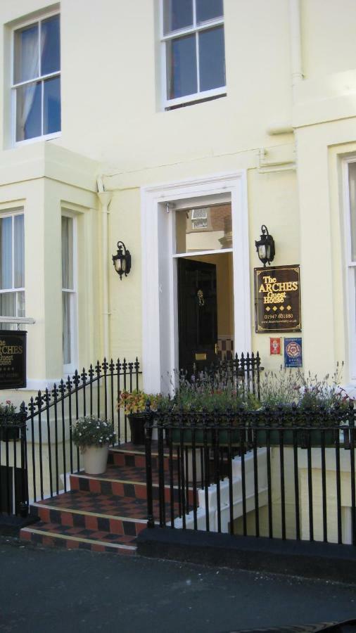 The Arches Guest House Уитби Екстериор снимка