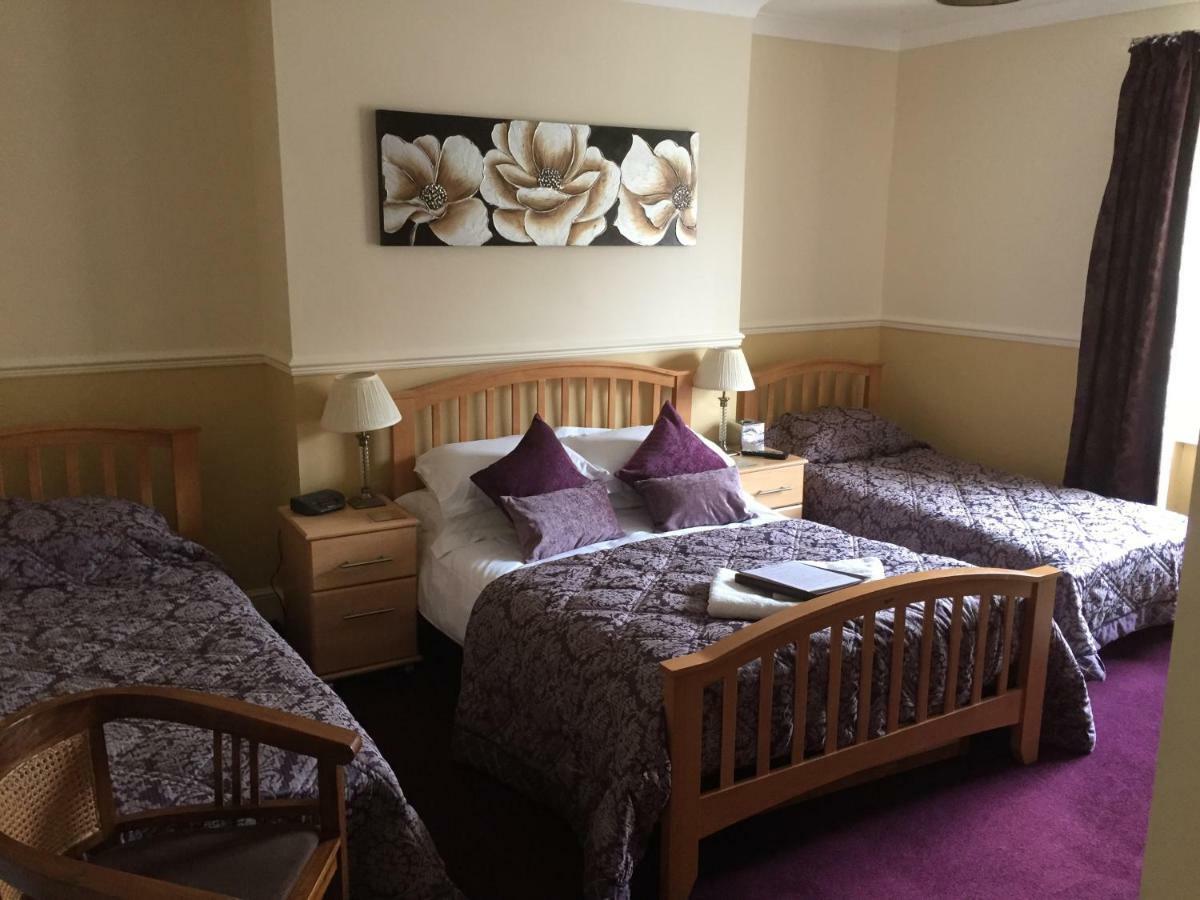 The Arches Guest House Уитби Екстериор снимка