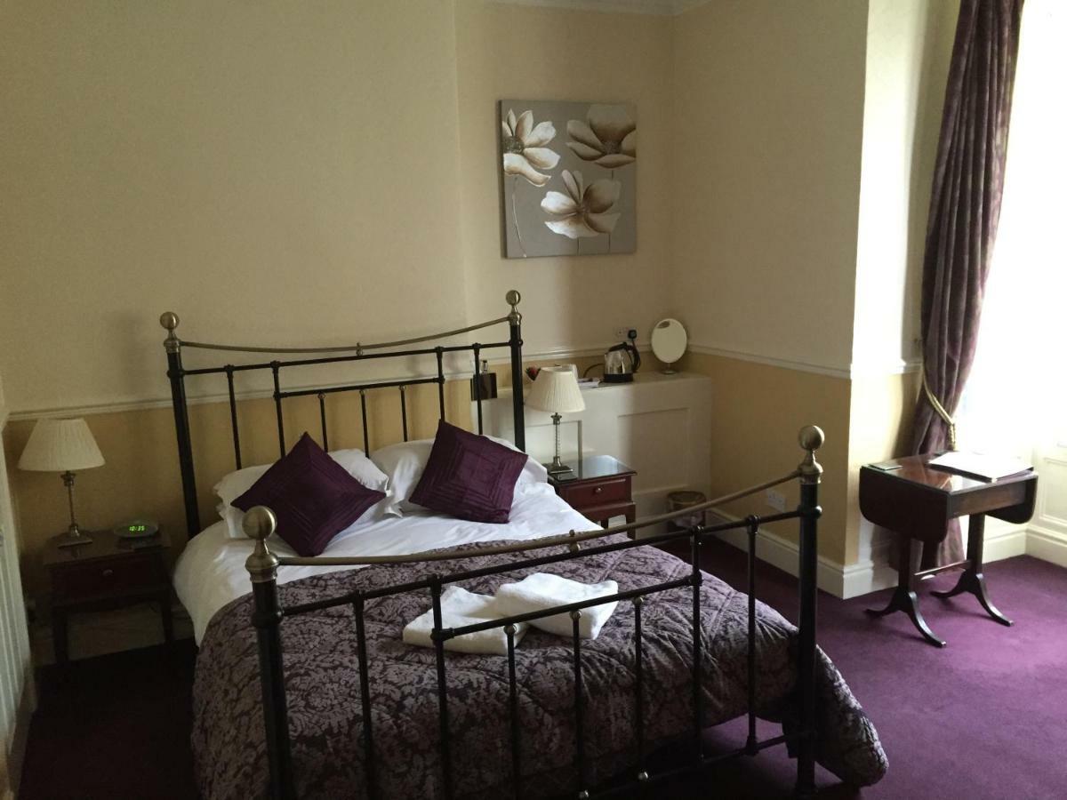 The Arches Guest House Уитби Екстериор снимка
