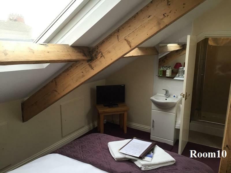 The Arches Guest House Уитби Екстериор снимка